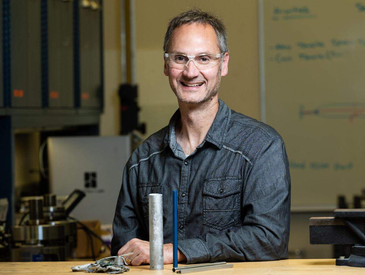 Scott Whalen and his colleagues at PNNL use Shear Assisted Processing and Extrusion (ShAPE)™ to transform post-consumer aluminum scrap into strong, lightweight tubes and wires, as well as other useful products.