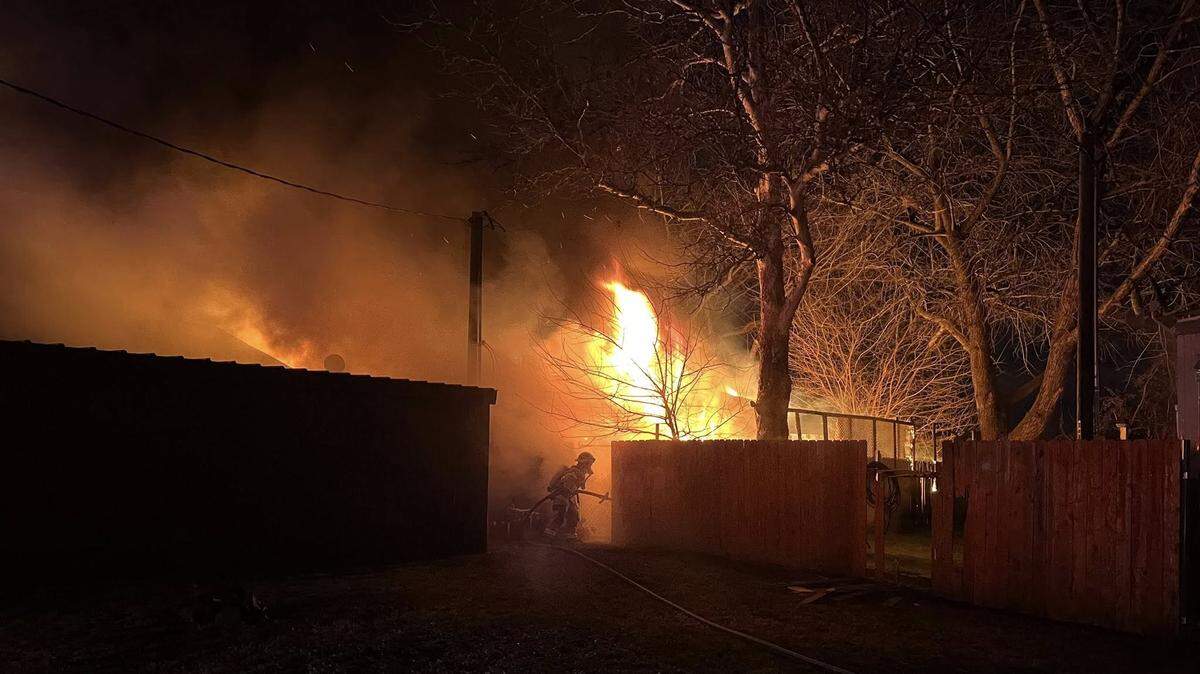 A mobile home on Bernath Road in Finley was destroyed and another nearby was damaged in a fire early Sunday morning.