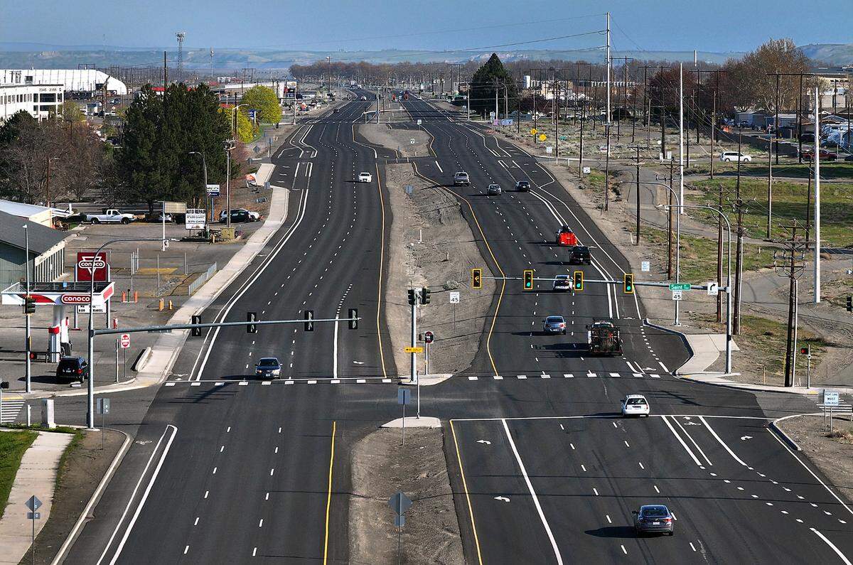Stevens Drive near Saint Street in Richland which leads to the Hanford Nuclear Reservation will serve as part of the detour route during road closure for a $8 million project on SR240 towards Vantage.