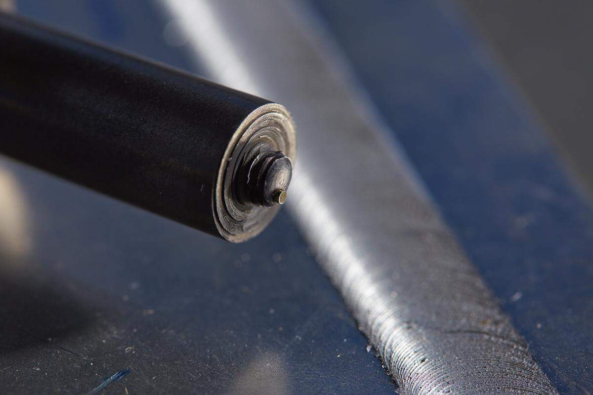 PNNL’s award-winning friction stir scribe process makes it possible to join materials with drastically different melting points without needing additional adhesives, bolts and rivets. Using this tool, manufacturers can now incorporate new and different materials into a variety of strong, lightweight parts without sacrificing strength or durability.