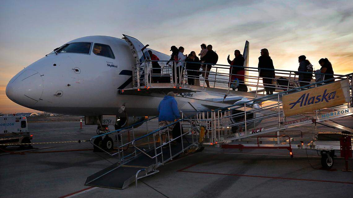 Alaska halts a daily flight it started just 5 months ago from Pasco