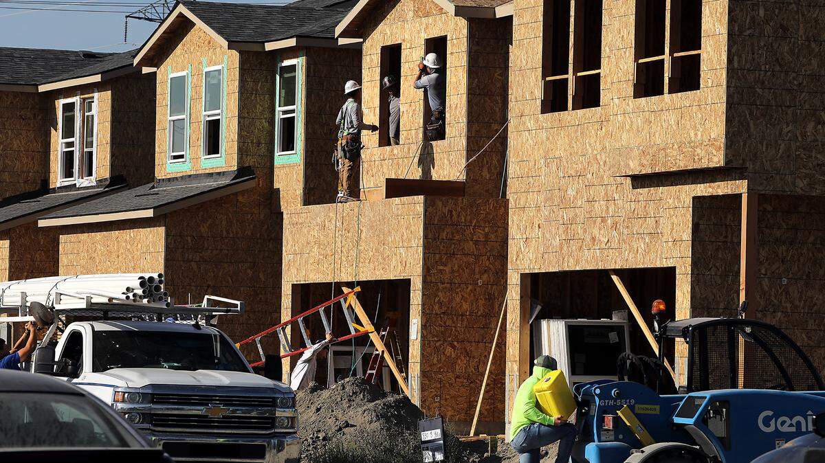 The new Crimson Hills housing development by D.R. Horton is bustling with construction activity off West 10th Avenue in west Kennewick. The new residential community offers three floor plans starting in the mid-$300,000 range.