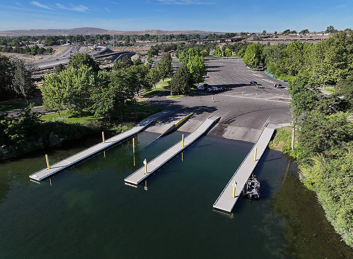 City staff and lawmakers dedicated the new Columbia Park East Boat Launch docks on Thursday. The project was funded by legislative grants through the state Department of Commerce.