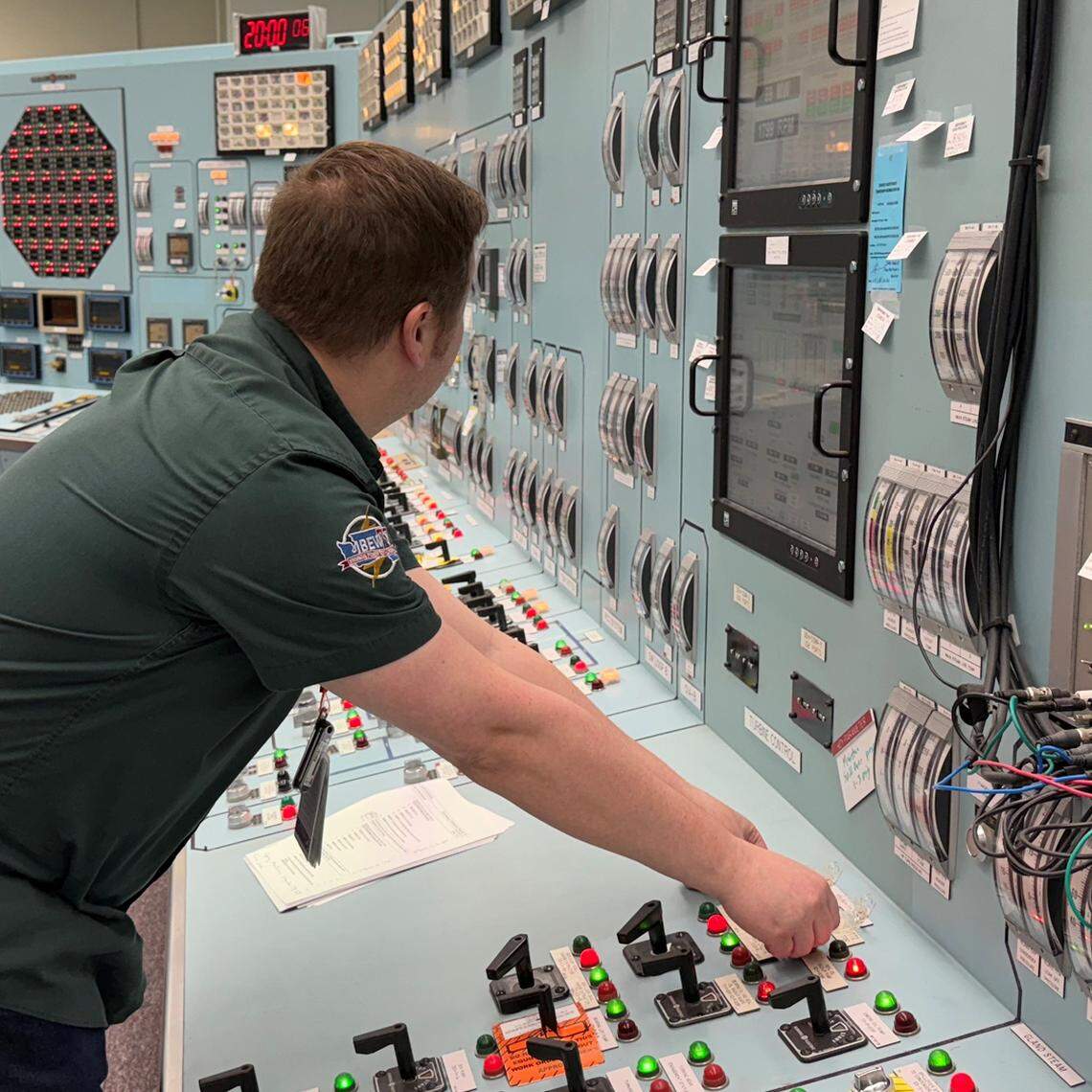 The Columbia Generating Station near Richland, Wash., reconnected to the Northwest power grid June 16 after a refueling outage. The photo was taken at the start of the 65-day outage.