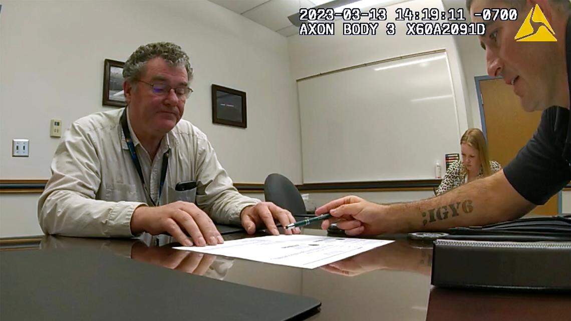 WA mayor said he was investigating sex trafficking, admits using illicit massage parlors