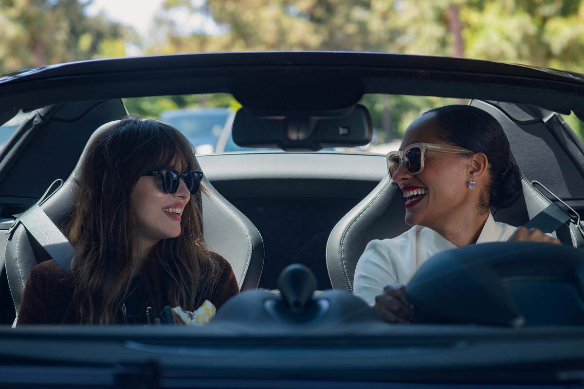 Dakota Johnson stars as Maggie Sherwoode and Tracee Ellis Ross as Grace Davis in “The High Note.”