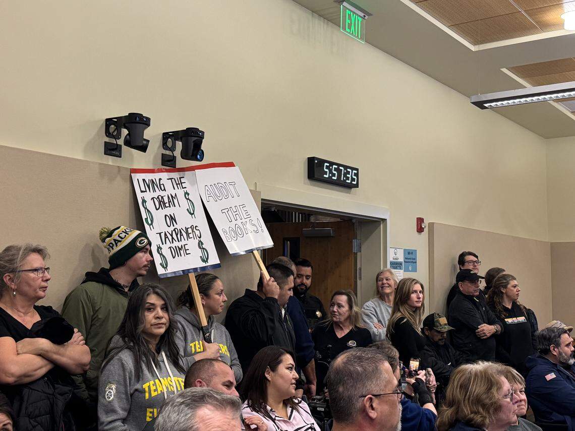 More than 100 Ben Franklin Transit employees and supporters attended a meeting to protest recent accusations of financial concerns by CEO Thomas Drozt.