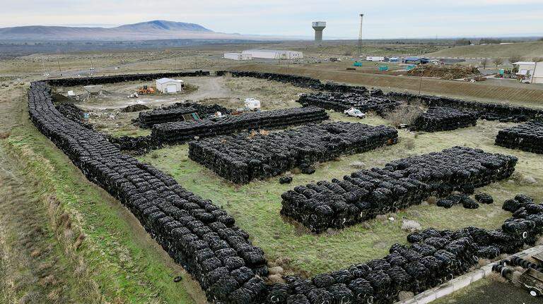 State found $3.2M to clean up WA’s largest tire pile. What happens next?