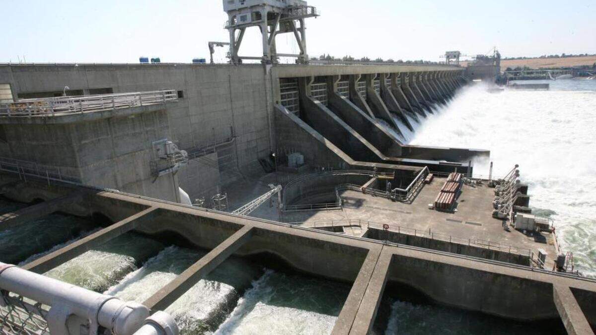 McNary Lock and Dam