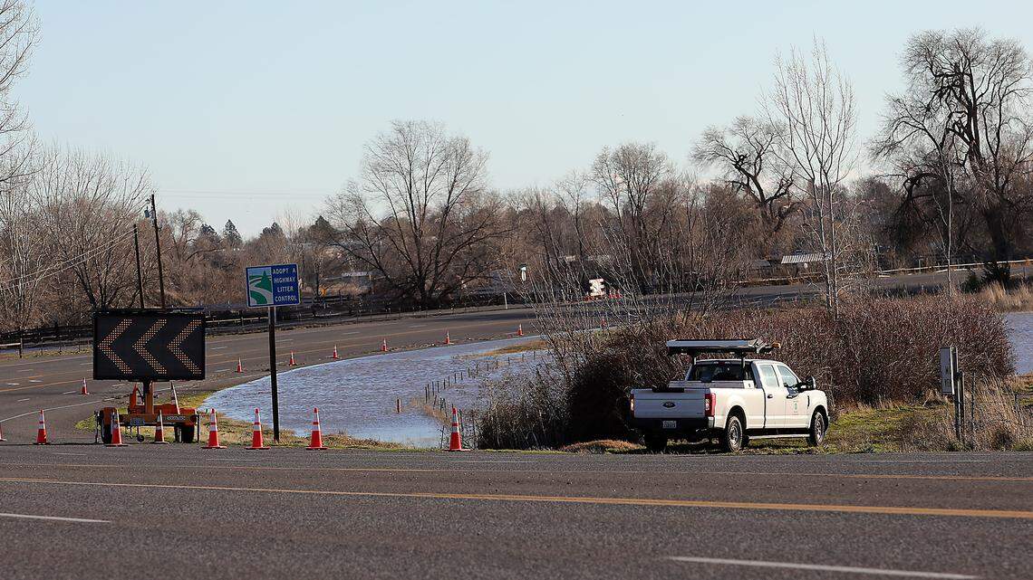 River on the rise again as Benton and WA officials estimate flood damage