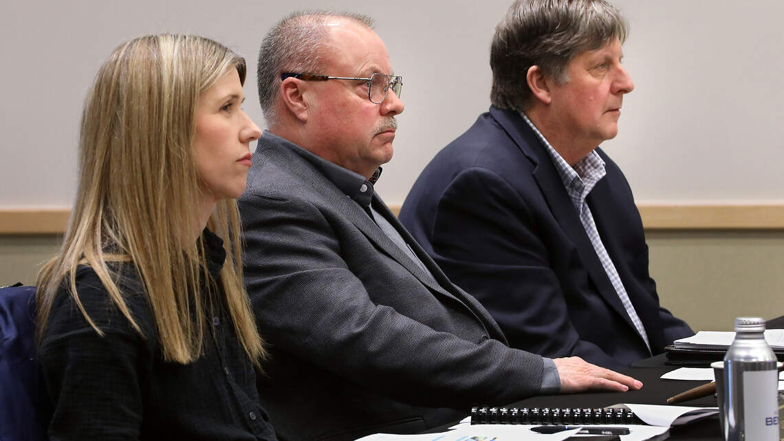 Retired Superior Court judge leads charge to stop Port of Benton recall