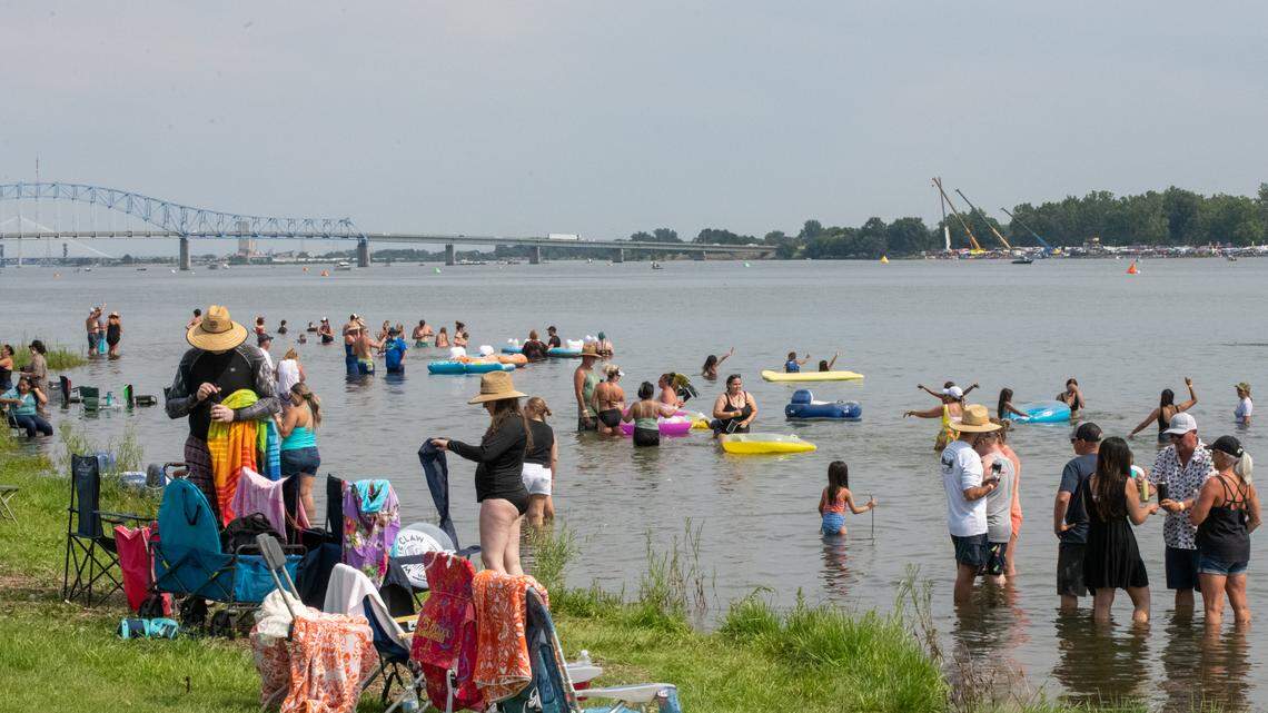 People cooled off in the Columbia River during the Tri-Cities Water Follies, with highs of 112 on Friday, 109 on Saturday and 105 on Sunday.