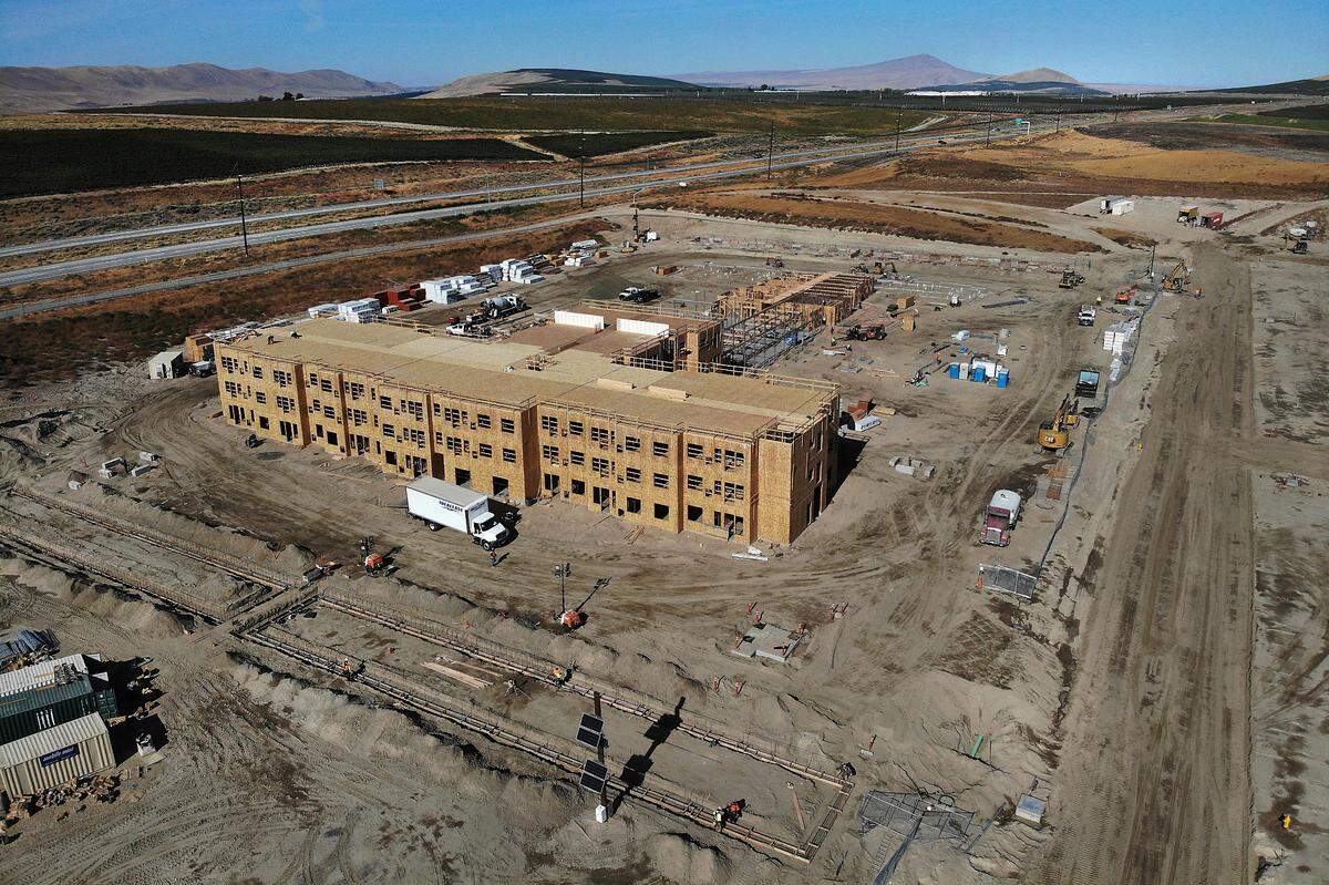 Affinity at Badger Mountain apartments project in south Richland is valued at $29 million.