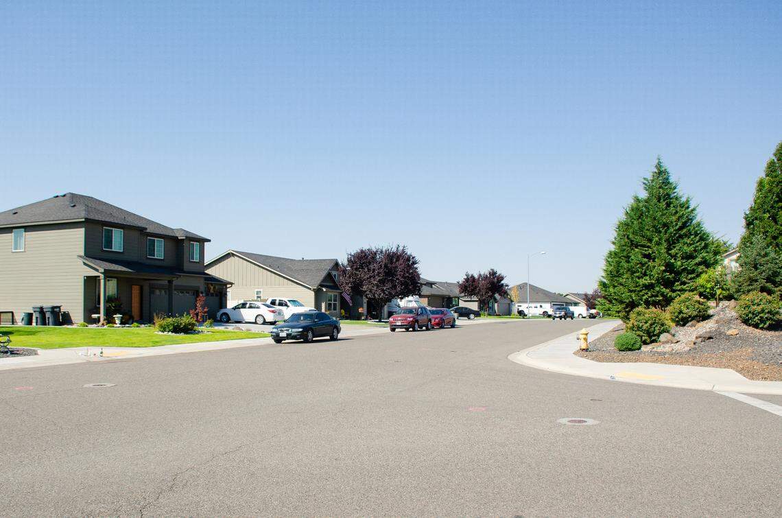 Evidence from Saturday night’s shooting was collected from “almost the entire length” of the 6100 block of Pimlico Drive in Pasco, WA, with bullets found in houses and cars. The neighborhood is located between Interstate 182 and W. Argent Road, just south of GESA Stadium.