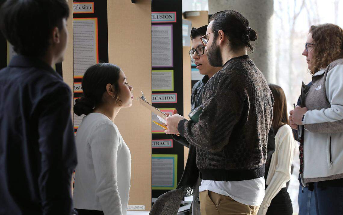 Students and judges interact during the 70th annual Mid-Columbia Regional Science and Engineering Fair held this year at the CIC building on the WSU-Tri-Cities campus in Richland. This year’s fair features 162 individual projects, as well as eight “Project in a Box” presentations each made by a middle school classroom.