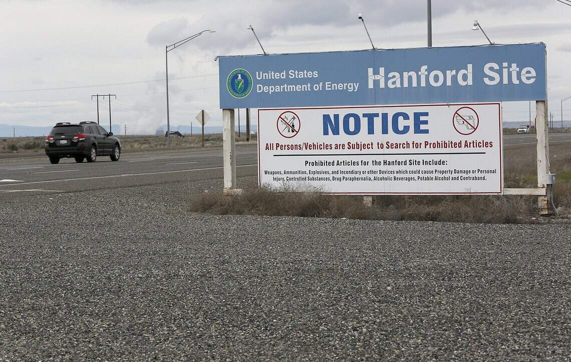 Fed worker hired at Hanford nuclear site charged with theft of government money