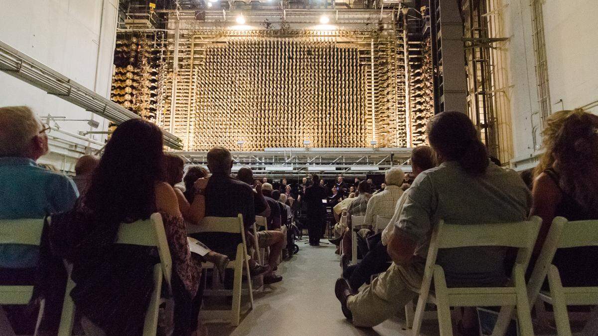 Mid-Columbia Mastersingers once again will perform at the B reactor.