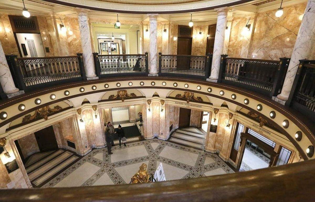 The case began in March when the seven Benton-Franklin Superior Court judges sued Franklin County Clerk Michael Killian to force him to maintain paper records in addition to the electronic ones.