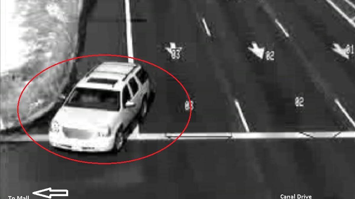 Police are looking for people who were in the vehicle circled in red. They may have seen a Sunday afternoon crash involving a Benton County deputy.
