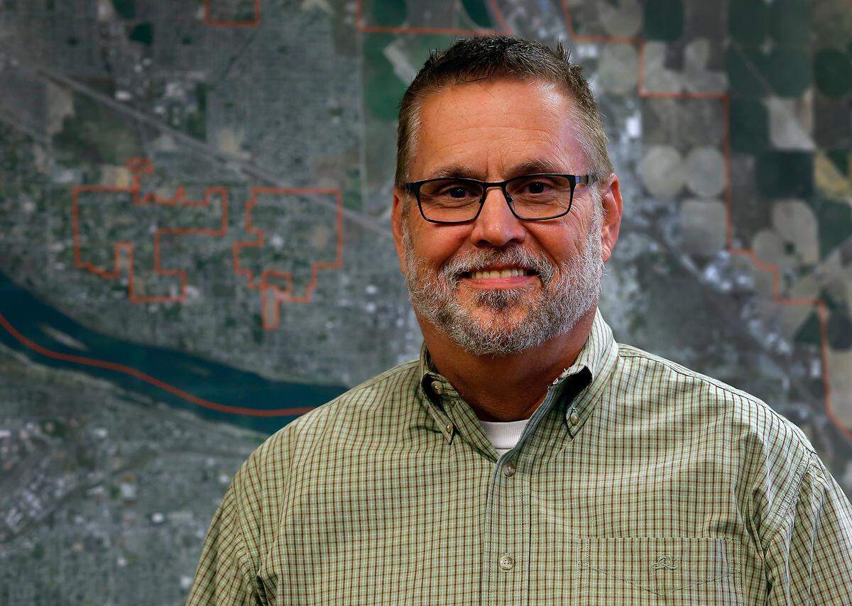 Dan Ford is a city engineer for the town Pasco.