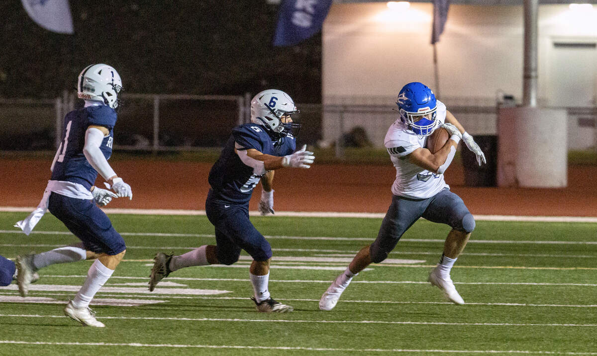 Chiawana The Riverhawks will play Union Titans out of the Vancouver area Thursday night at Edgar Brown Stadium in Pasco.