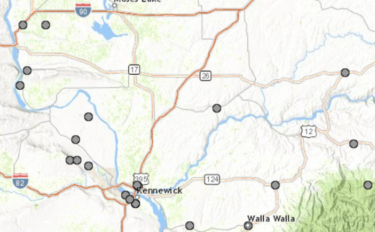 Gray dots show sites with reported wind gusts of 55 mph or higher Monday night or Tuesday morning.