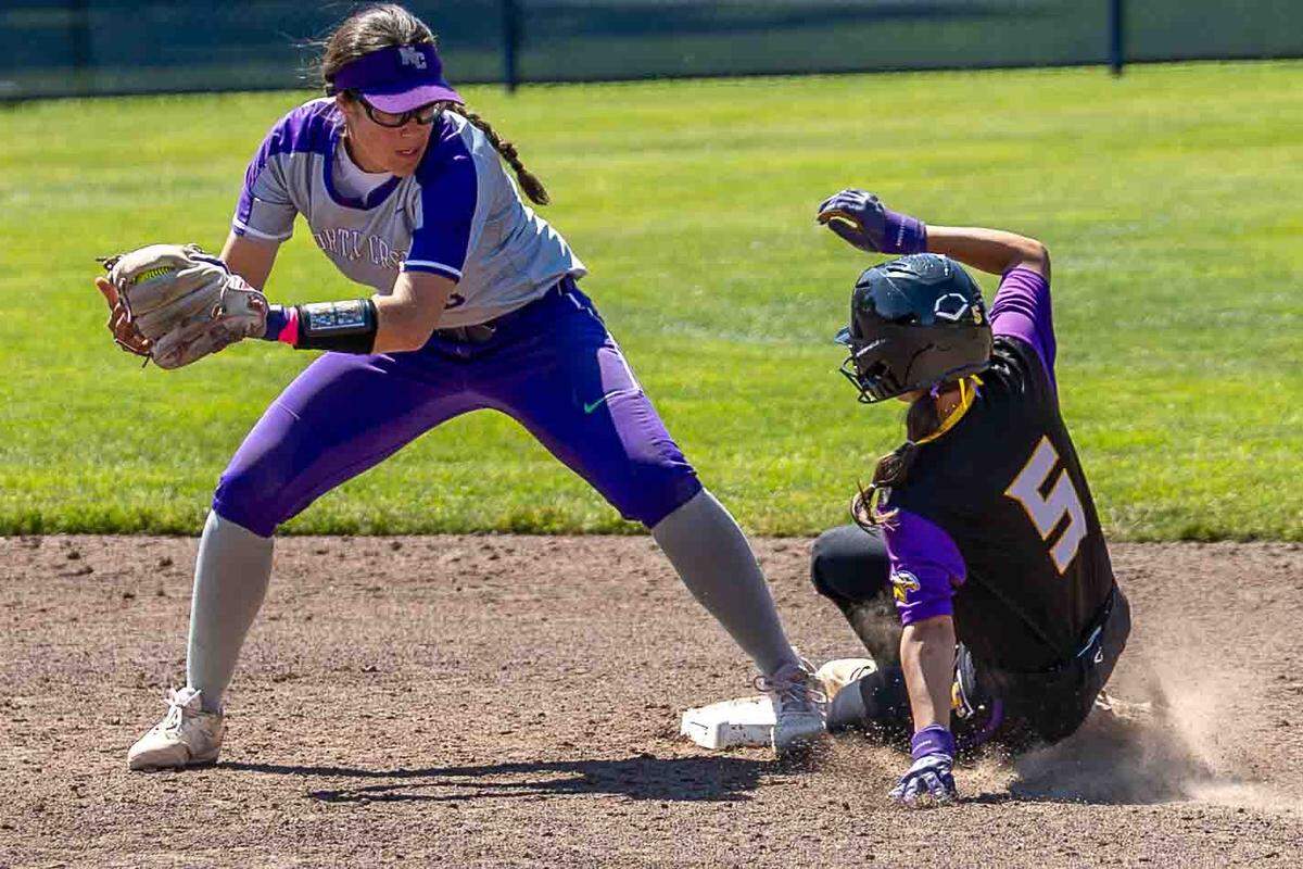 Hanford beat Northcreek of Bothell to advance in the WIAA Class 4A state softball championships tournament on May 22, 2026.