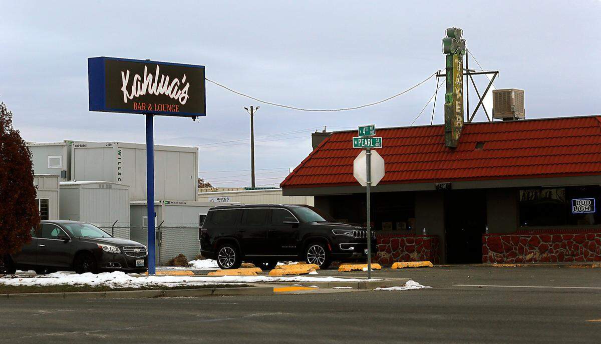 Pasco police are investigating a shooting at the Kahlua’s Bar & Lounge on the corner of North 4th Avenue and West Pearl Street in Pasco.