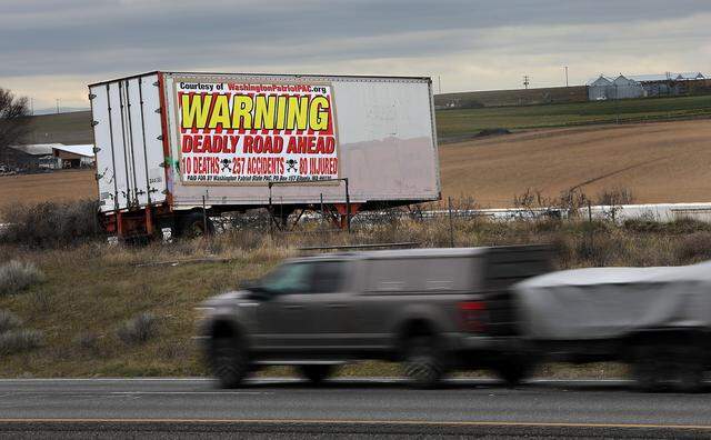 State measure for deadly stretch of Highway 395 passes | Tri-City Herald