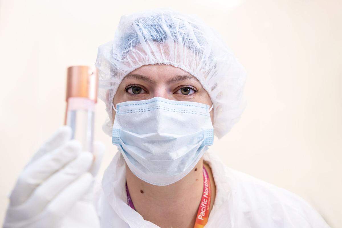 PNNL physicist Stephanie Lyons and her colleagues draw upon the highly sensitive instruments in the Shallow Underground Laboratory, such as this ultra-low background Liquid Scintillation Detector, to support nuclear non-proliferation efforts.