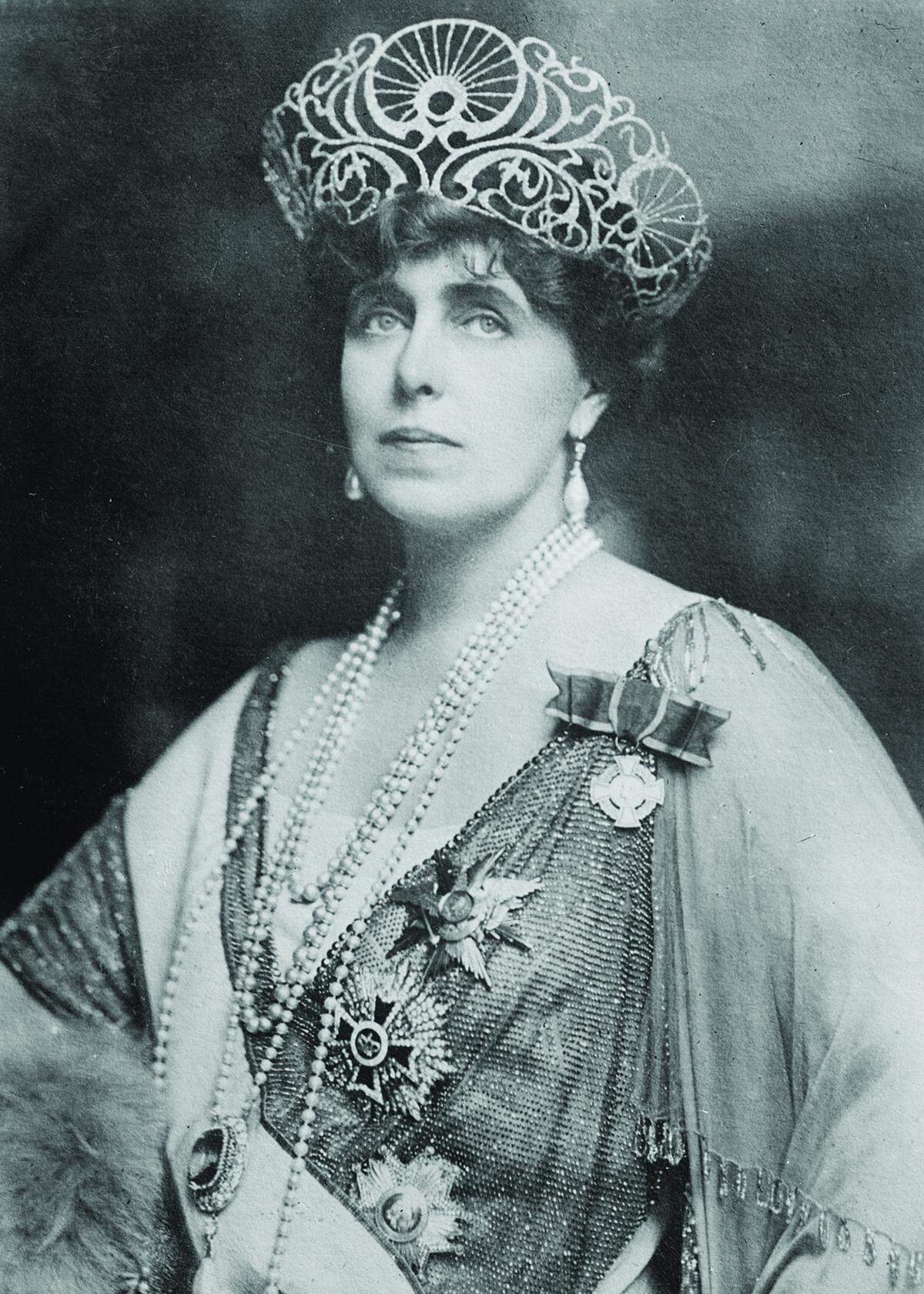 A 1920s photo of Queen Marie of Romania, a friend of entrepreneur and founder of Maryhill, Samuel Hill.