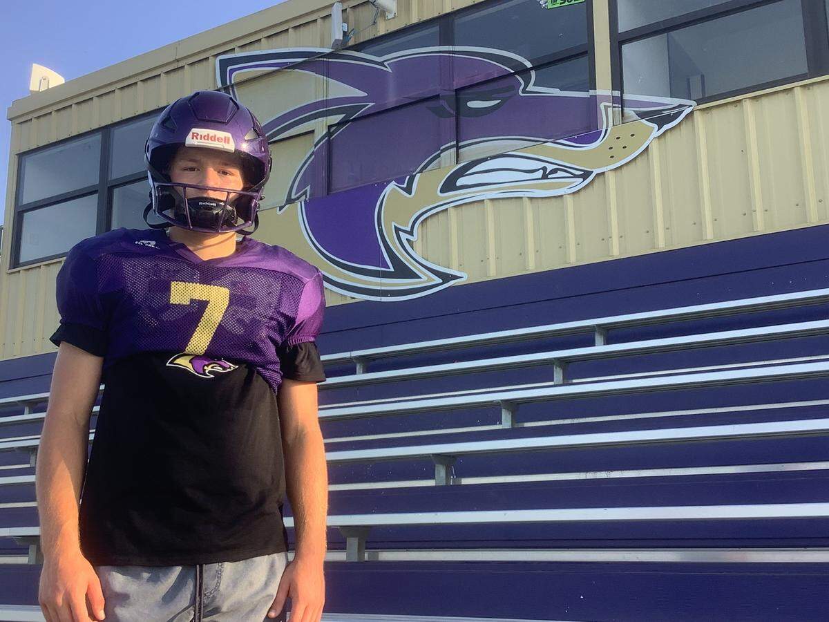 Quarterback Michael Lenke, a 6-foot-1, 175-pound senior, has helped lead the Columbia-Burbank Coyotes to a 4-1 start.