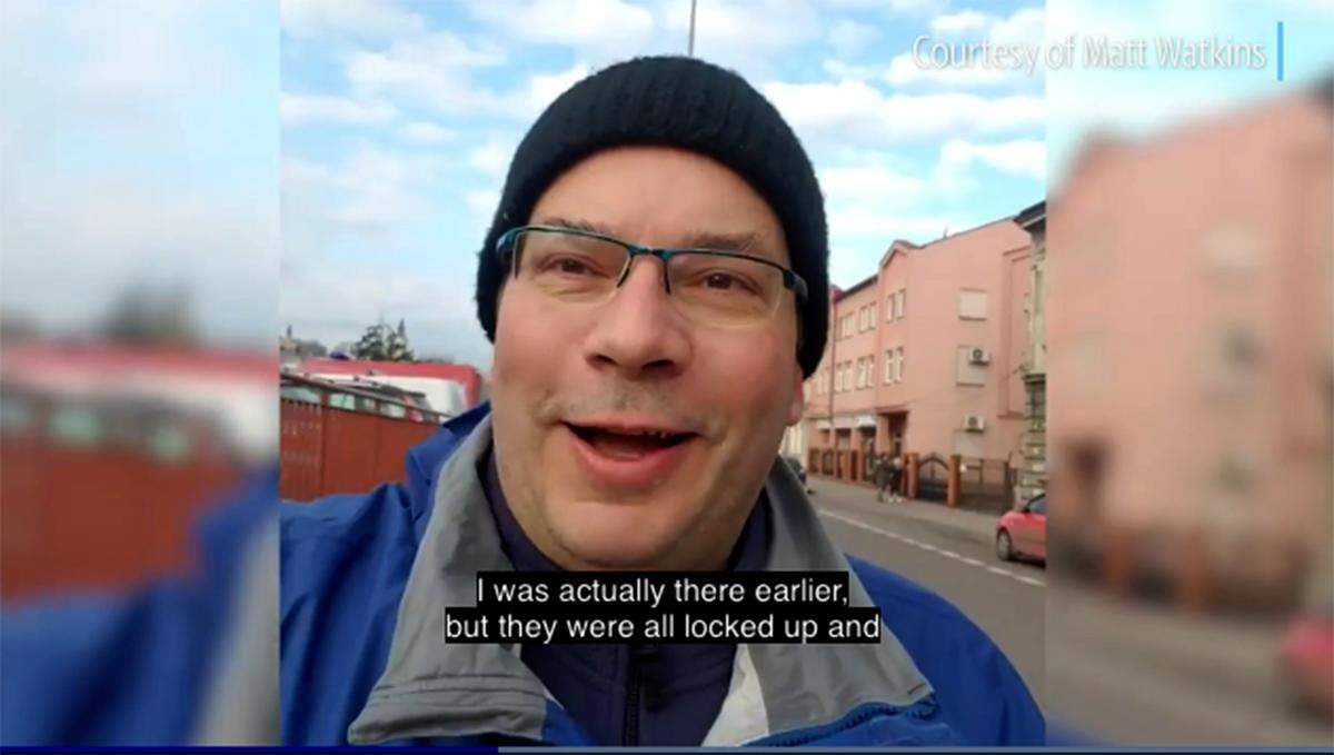Matt Watkins’ around-the-world adventure has landed him in Poland, where he’s helping feed refugees near the Ukraine border.