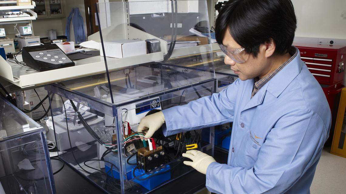 Pacific Northwest National Laboratory is developing a battery technology to store large amounts of energy from renewable resources, such as solar and wind.