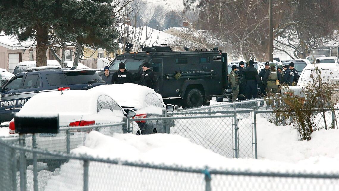 Gunshots in Pasco neighborhood lead to 3-hour standoff | Tri-City Herald