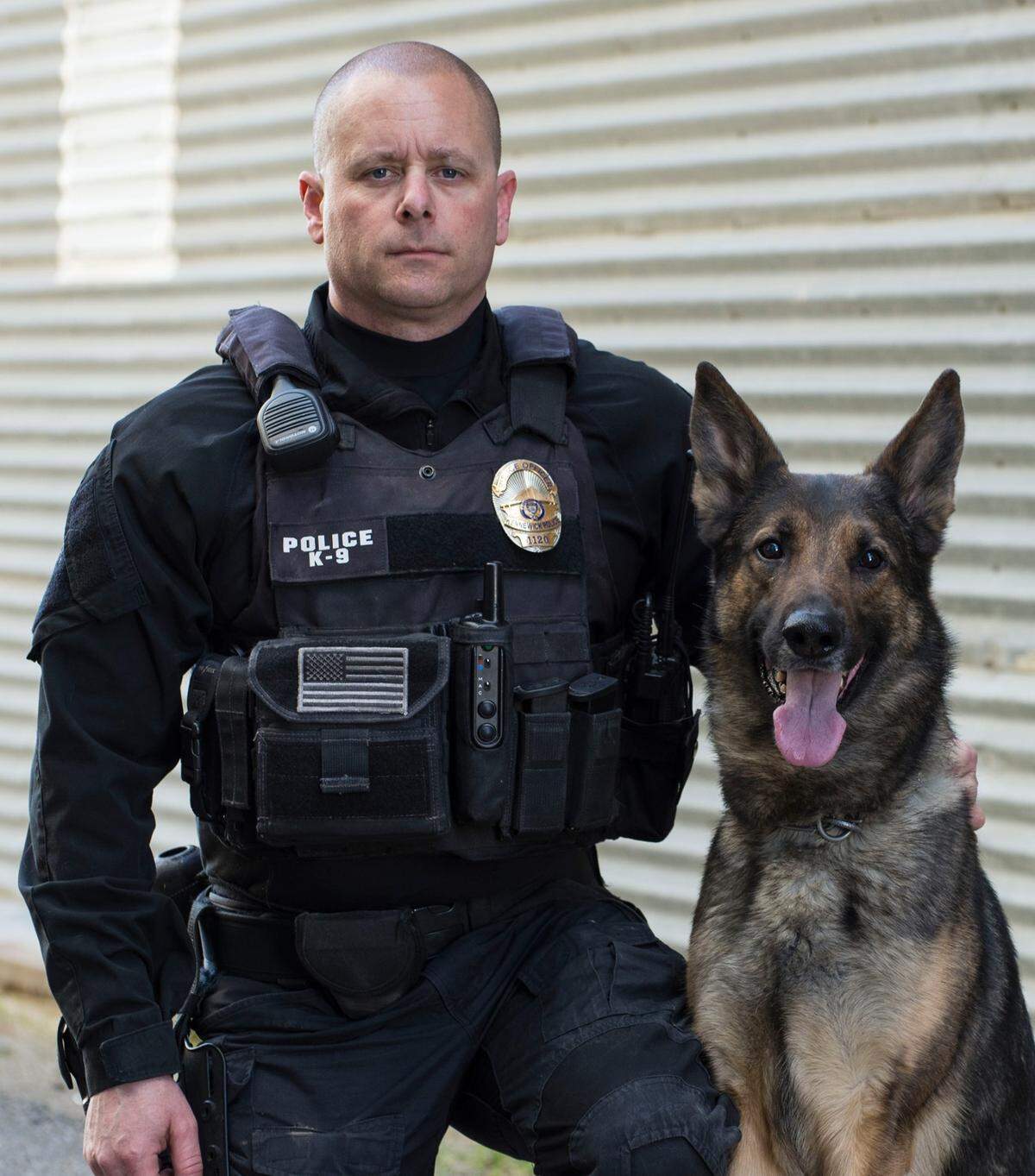 Retired Kennewick police dog Axel, credited with catching 250 suspects, has died. His handler was retired officer Brad Kohn.