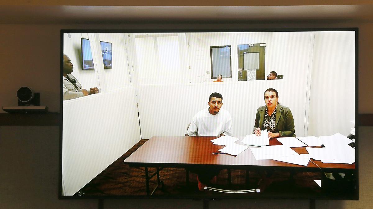 The murder trial for Pasco shooting suspect Cesar Alejandro Mendoza had to be canceled in Franklin County Superior Court because not enough jurors showed up. This photo is from his first court appearance in 2018.