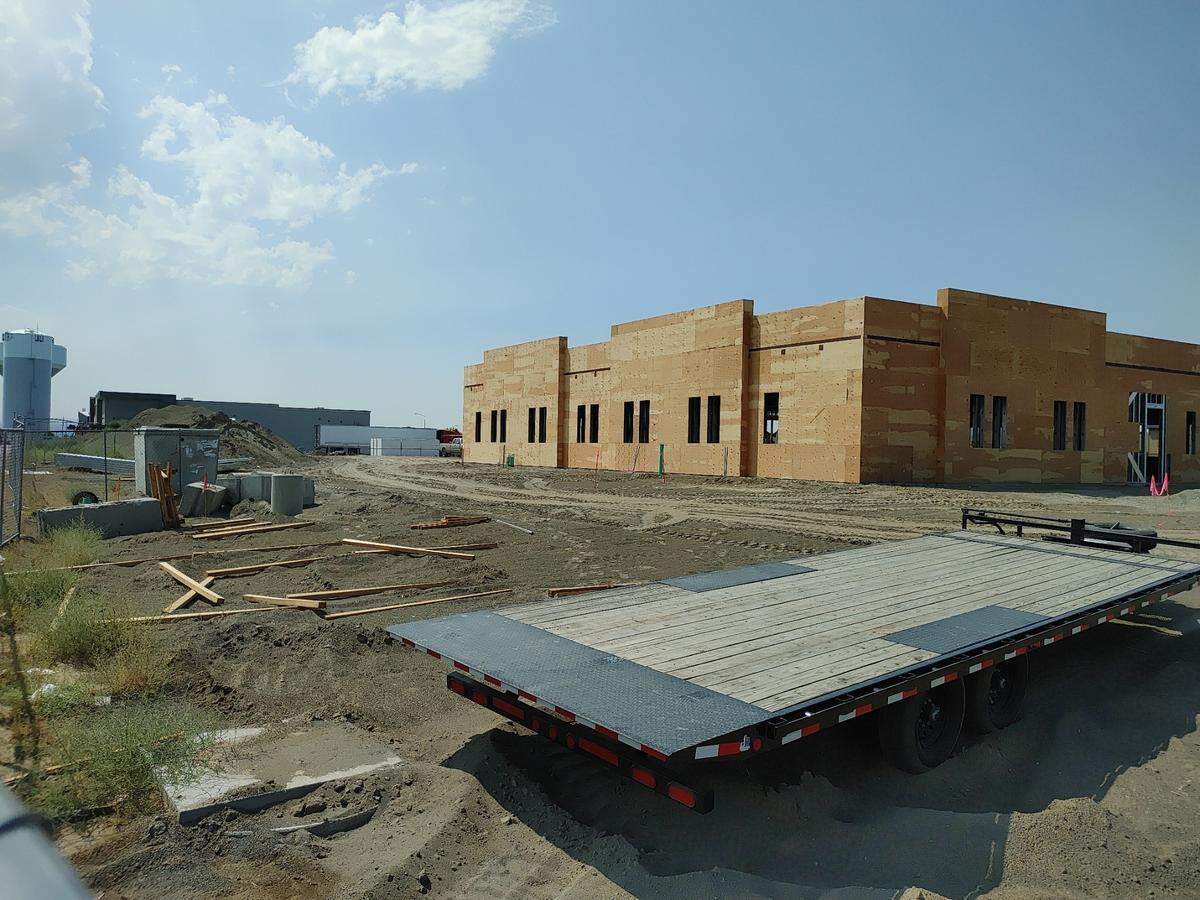 Hogback Three Rivers LLC, a Yakima property developer, is building a 12,500-square-foot building for Davita Kidney Care at 5820 Road 68, Pasco.