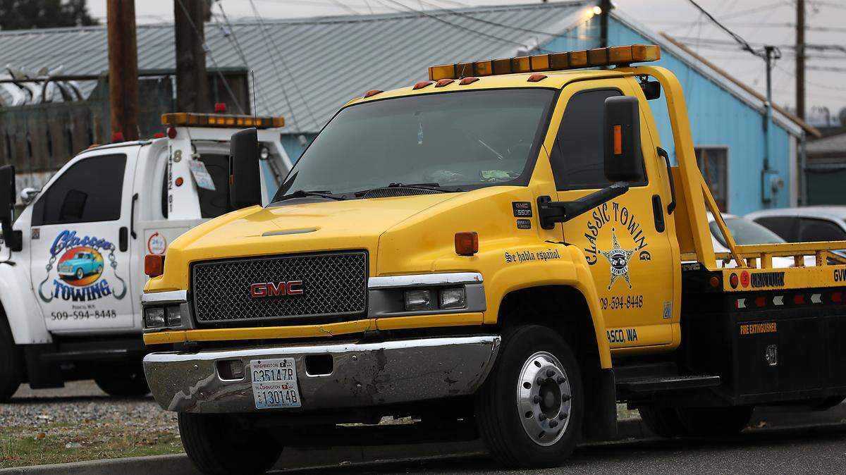 Socorro “Jesse” Lopez-Spindola, the owner of Classic Towing and Recovery, is facing a new charge in federal court of being a felon in possession of a gun. The towing business is located at 116 W. Sylvester St. in Pasco.