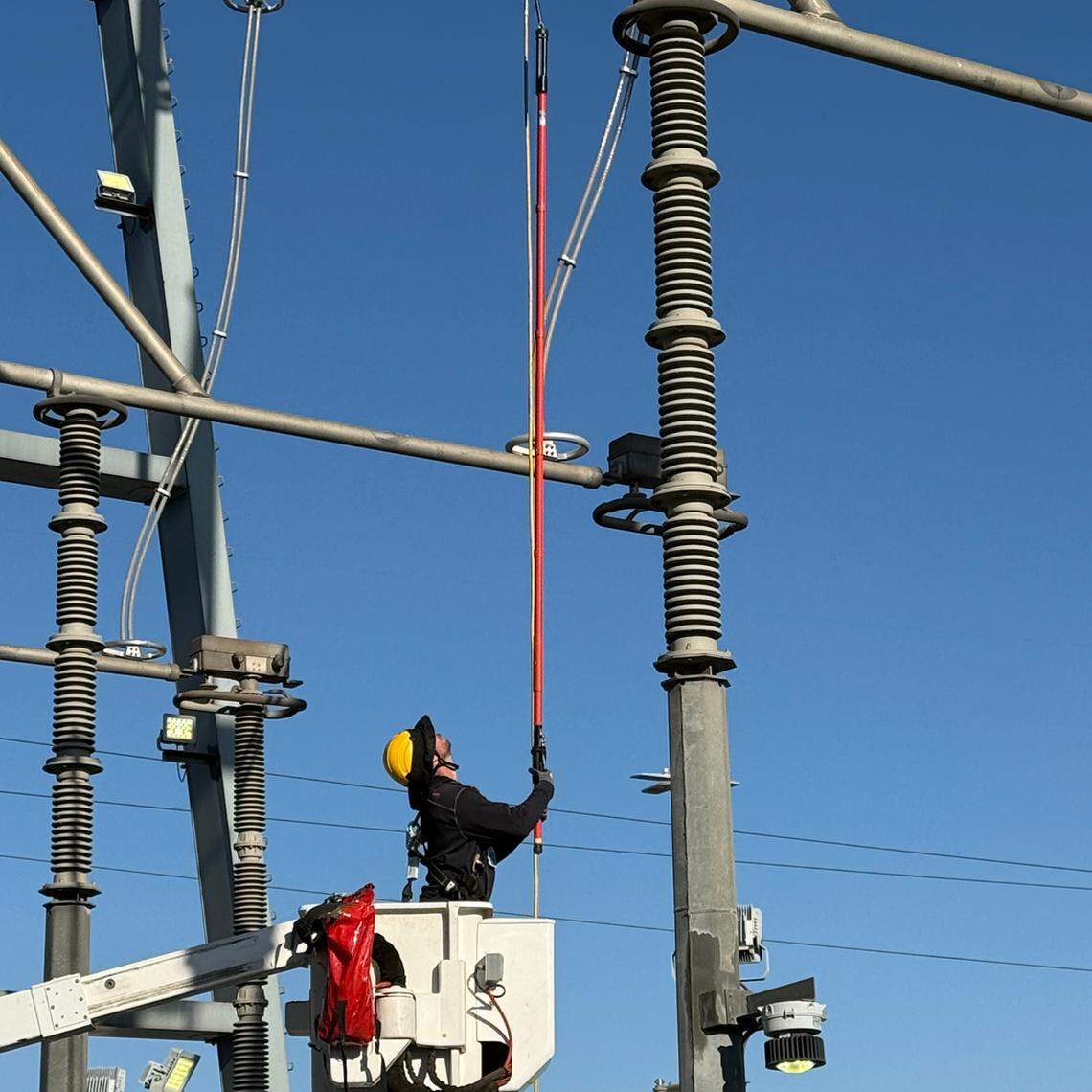 The Columbia Generating Station near Richland, Wash., reconnected to the Northwest power grid June 16 after a refueling outage. The photo was taken at the start of the 65-day outage.