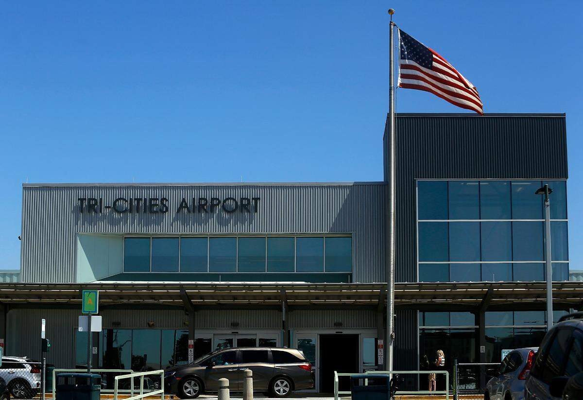 The main entrance to the Tri-Cities Airport in Pasco.