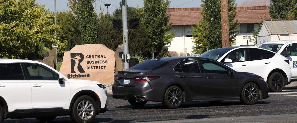 Richland is going public now with its plan in a bid to build public support for the $25 million, 18-month project to revitalize the business district.