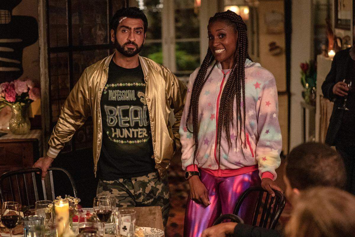 Kumail Nanjiana as Jibran, Issa Rae as Leilani of “The Lovebirds” from NETFLIX.