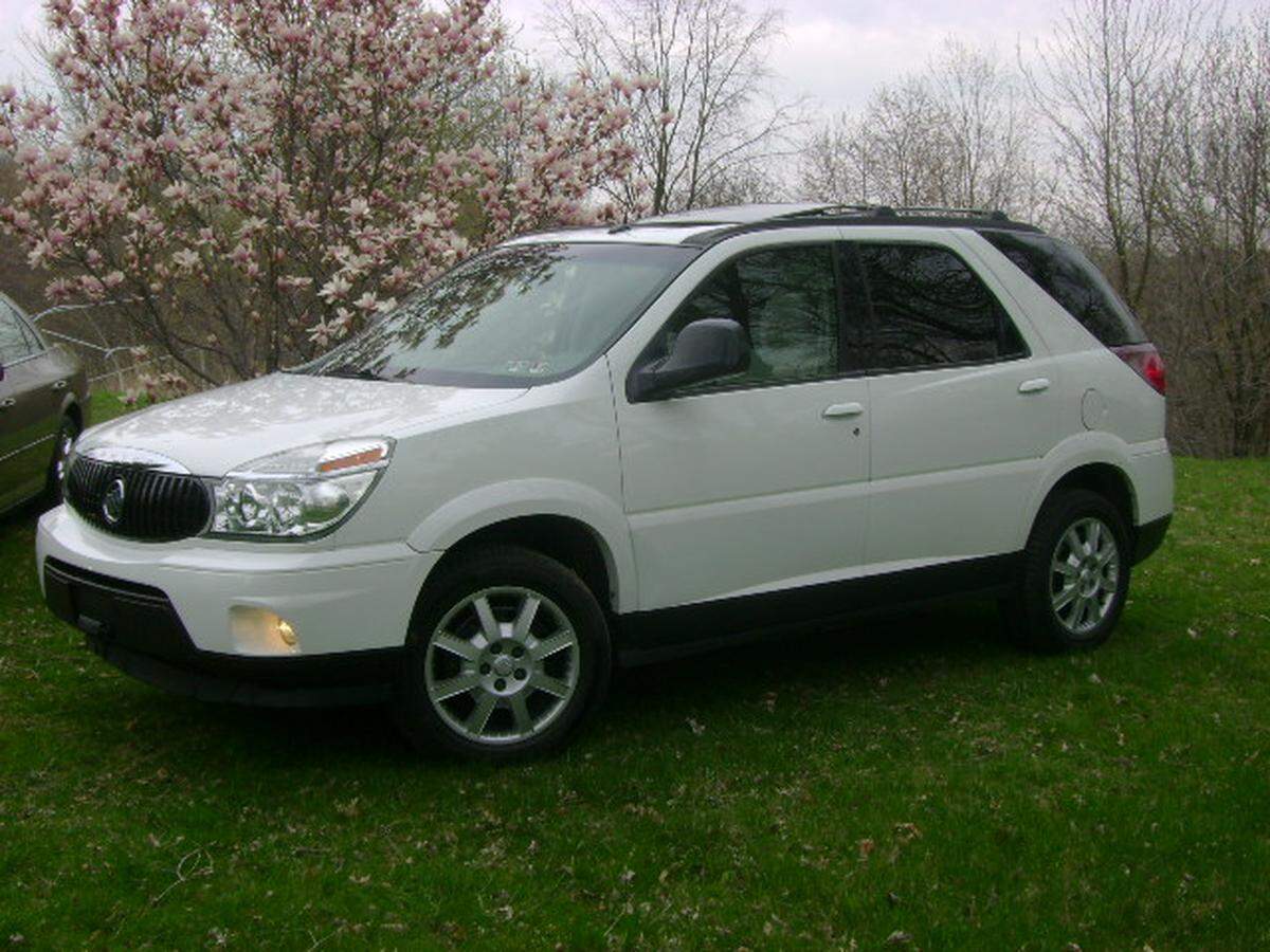 A 2006 Buick Rendezvous like the one shown may have been used to transport the body of a missing Franklin County woman.