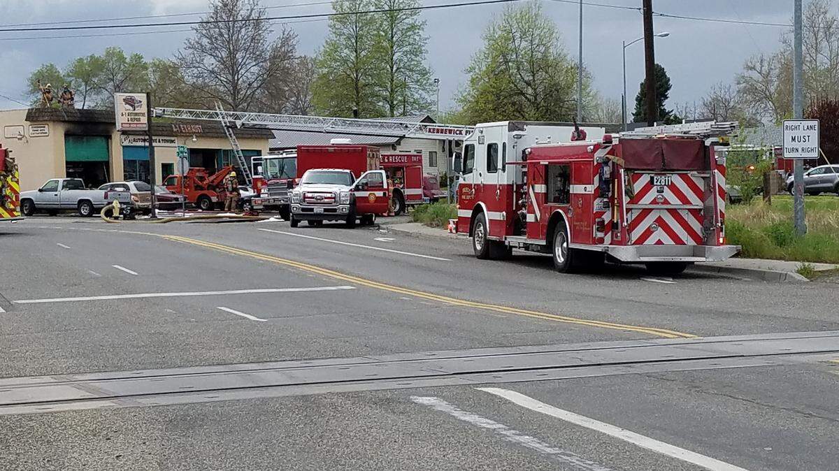 Kennewick firefighters doused a blaze at the intersection of Gum Street and Third Avenue Sunday afternoon.