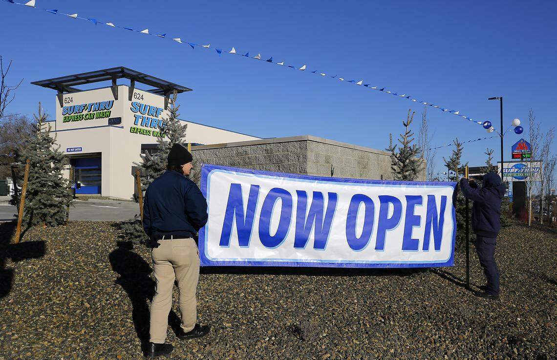 Surf Thru Express Car Wash opened its second Tri-Cities location after more than a year of construction at 624 S. Ely St., at Highway 395 in Kennewick. 