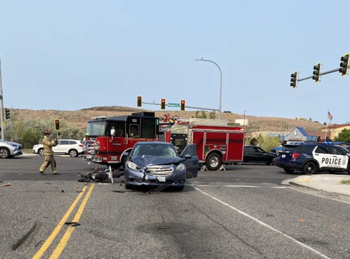 Richland police say a motorcyclist ran a red light on Keene Road and collided with a car turning left in front of it. The rider was seriously hurt.