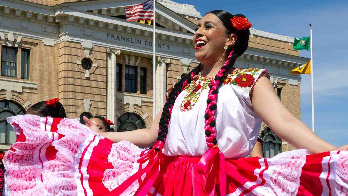 Cinco de Mayo brings thousands to Pasco to celebrate Mexican culture