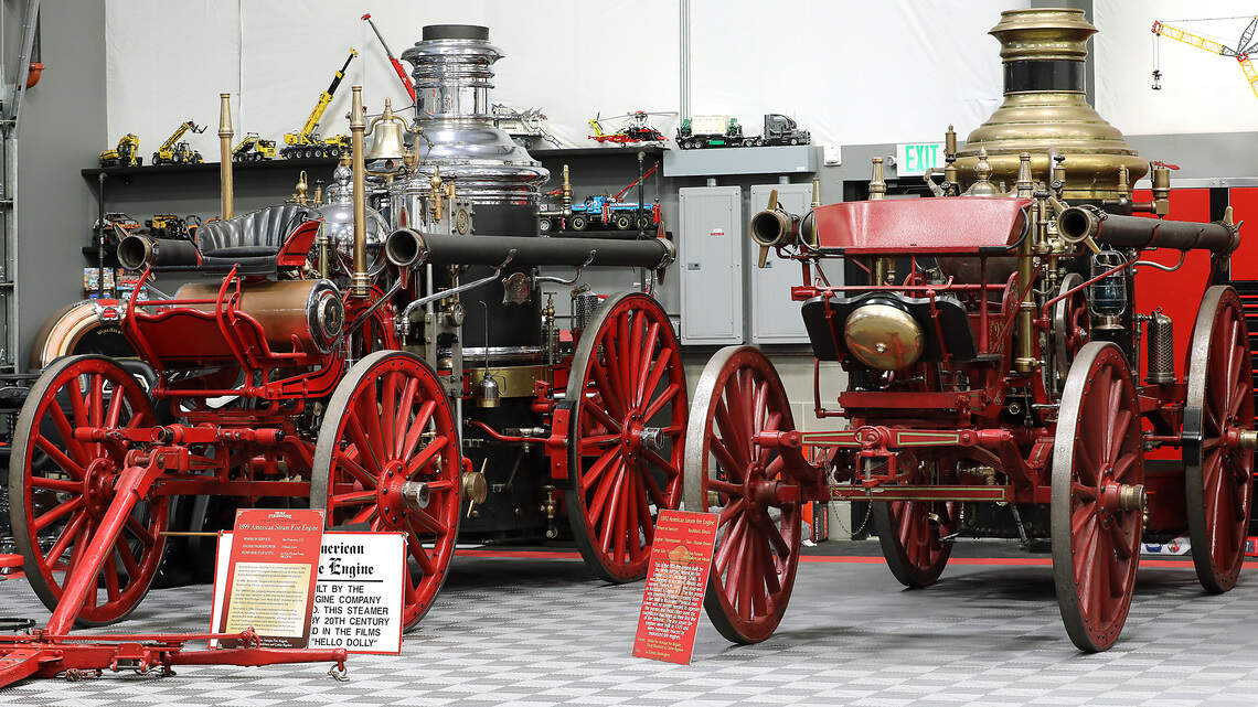Tri-City auction house nets $500K for Western WA man’s vintage fire engine collection