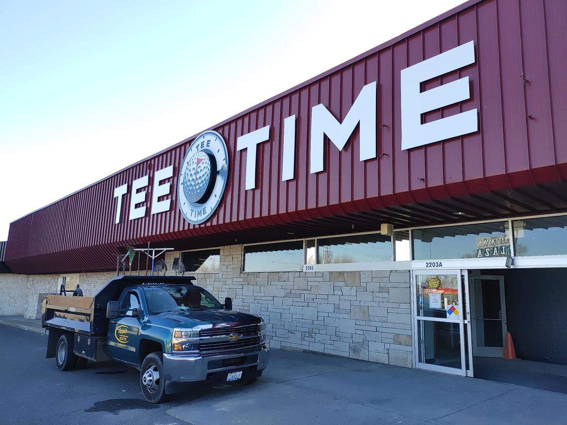 Tee Time, which bills itself as the largest indoor mini golf venue in Eastern Washington, opens in April at Kennewick’s Midtown Plaza.
